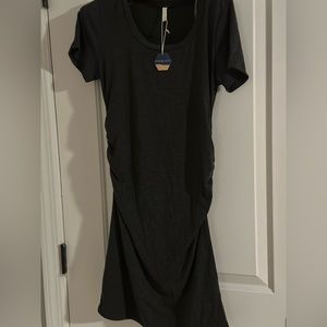 NWT pink blush maternity ruched tshirt dress. Size medium